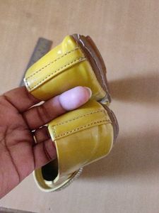 Ballerinas yellow and charming with Embellishments