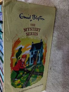 Enid Blyton Mystery Series Books 1_15