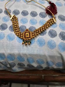 Exquisite Gold Choker Necklace Set