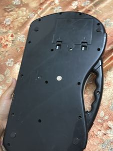 piano and flying disk