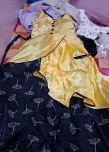 Beautiful Yellow &amp; Black Gown