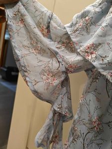 crop top in M ruffled by lee Cooper
