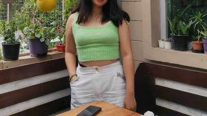 Lime Green Knit Crop Top