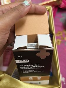 The Derma Co Hydrating BB Cream SPF 30