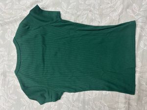 Green Brooklyn Graphic Tee