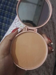 Blue Heaven Get Bright Compact Powder