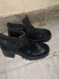Stylish Black Leather Ankle Boots