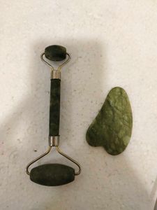 Jade Roller & Gua Sha Set