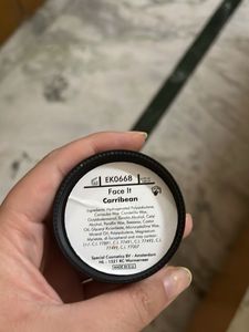 Make-Up Studio Foundation