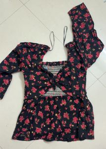 Floral Print Bell Sleeve Top