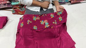 new Elegant Magenta Kurta with Embroidery