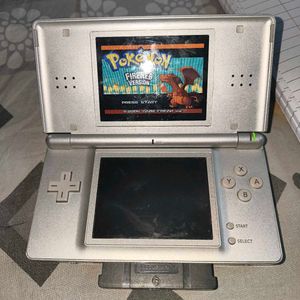 Pokemon FireRed Version Game Boy Advance Cartridge