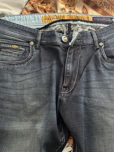 Oxfordhere Jeans Co. Slim Fit
