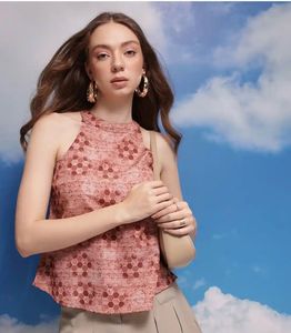 Stylish Pink Hexagon Print Sleeveless Top