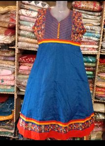 bust 44 Stylish kurti