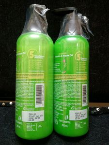 Buds &amp; Berries Shampoo - 2