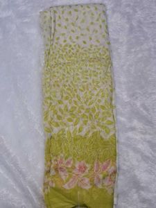 Elegant Leaf Print Saree without blouse