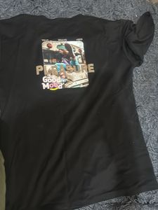 Cool Graphic Print Black Tee