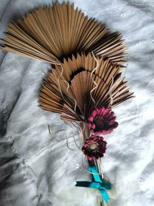 Natural boho bouquet decor