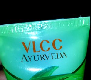 VLCC Aloe Vera Gel