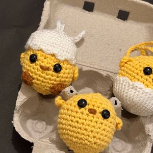 Cute Crochet Chick keychain