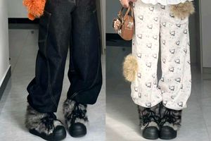 Millennial Style Thick-Soled Furry Snow Boots