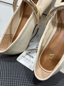 Zara Cream Ballet Flats