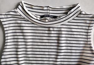 High Neck Black And White Striped Sleeveless Top