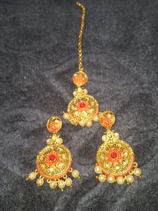 Mangtika And Earings Set