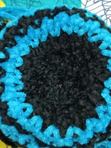 New Cozy Blue &amp; Black Knit Hat and Scarf Set