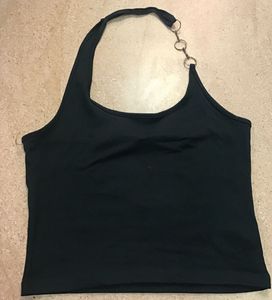 Stylish Ring Detail Crop Top