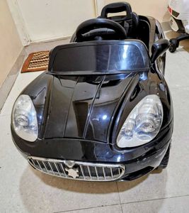Kids Ride-On Car