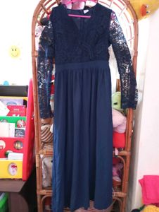 Elegant Navy Lace Maxi Dress
