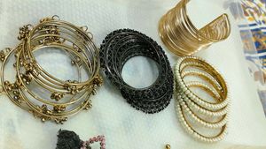 60 items Fashion Jewellery Bundle