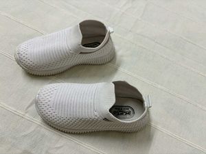 Unisex Kids White Slip-On Sneakers