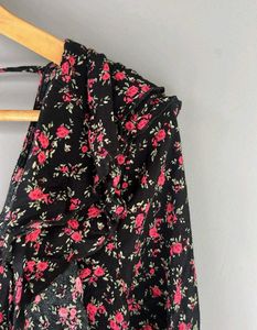 Forever 21 Floral Print Ruffle Blouse
