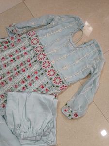 Naira Kut Design