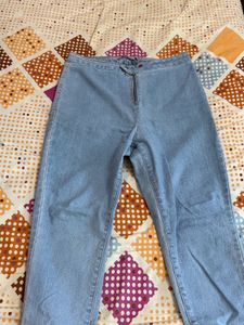 Light Wash Denim Jeans