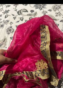 Elegant Pink &amp; Gold Dupatta Unused