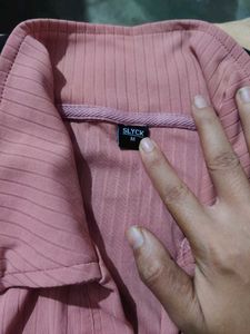 Pink Ribbed Collared Crop Top