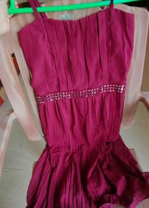Elegant Pleated Midi Dress