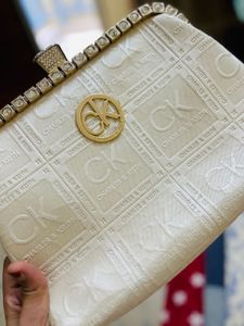 Charles &amp; Keith Clutch Bag🎉sale🎉