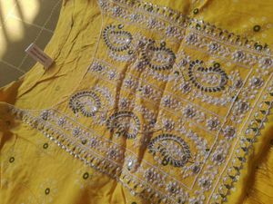 YELLOW KURTI AND GREEN PLAZZO💛
