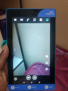 Lenovo calling tab ( display line)
