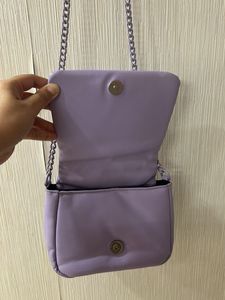 Lavender Chain Strap Crossbody Bag