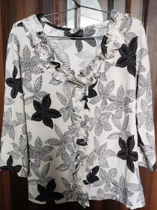 Floral Ruffle Blouse