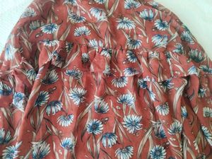 Chic Floral Print Blouse with Bow Detail