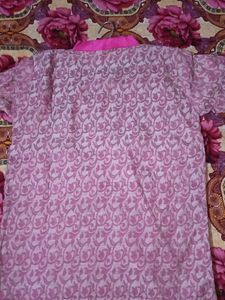 Daily wear women pink kurta