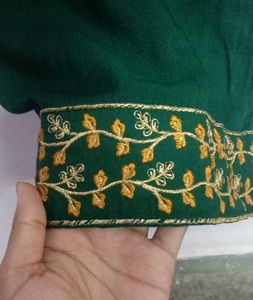 Beautiful Green 💚 embroidery kurti