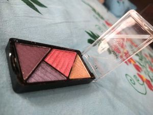 Color Palette Eyeshadow Sculpting          Unused